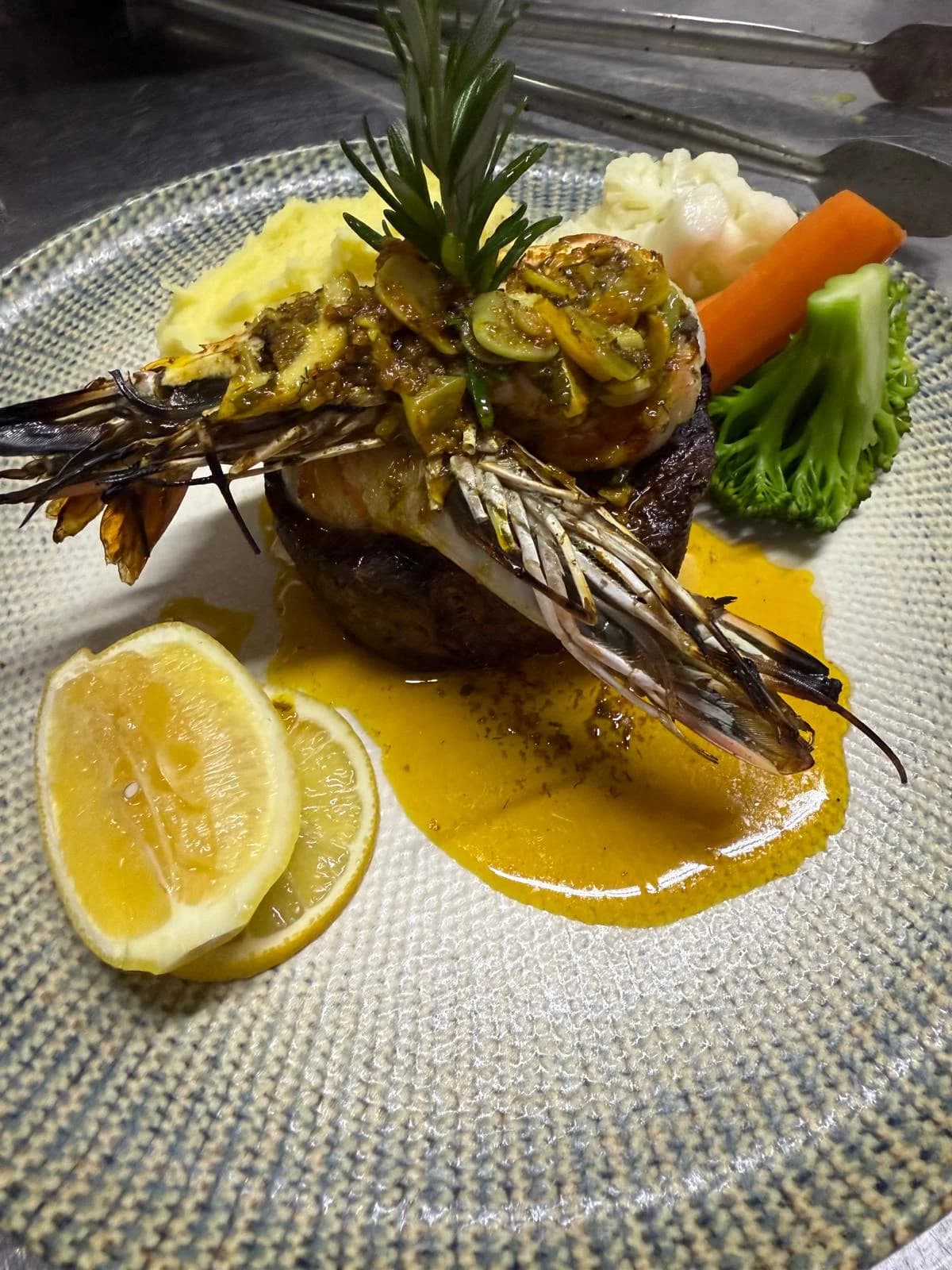 Kalkan’da Ne Yenir? En İyi Restoranlar ve Lezzet Durakları