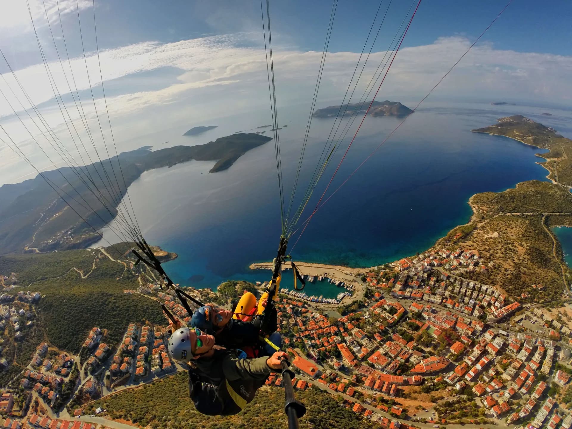Kalkan ve Kaş'ta Spor ve Macera: Yamaç Paraşütü ve Aktivite Rehberi