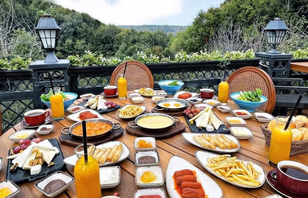 Kalkan İslamlar Köyü Kahvaltı Yerleri: En İyi 5 Mekan