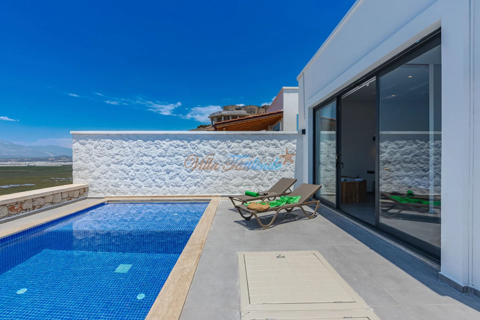 Villa Mulberry Collection Lale