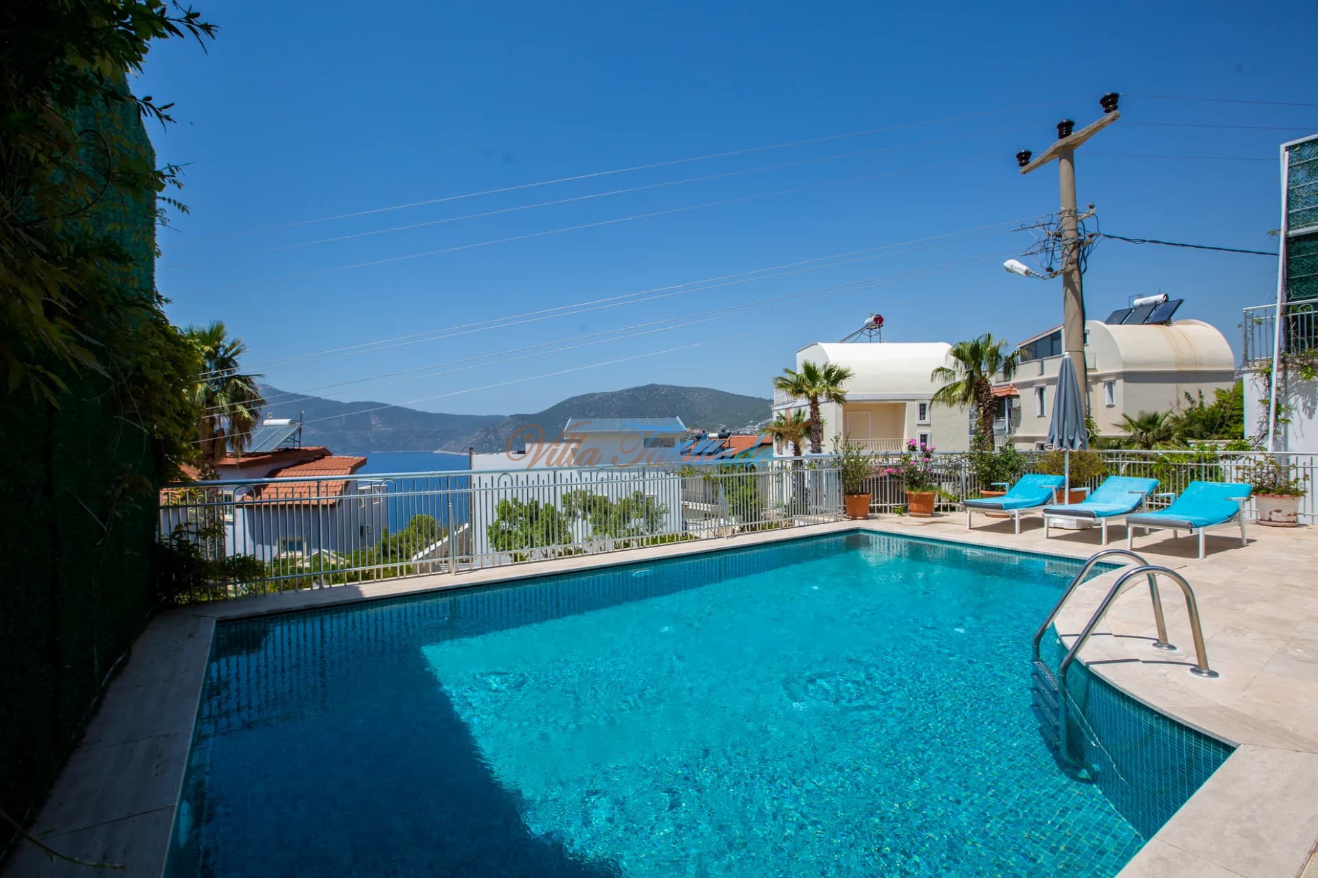 Villa Bergamot