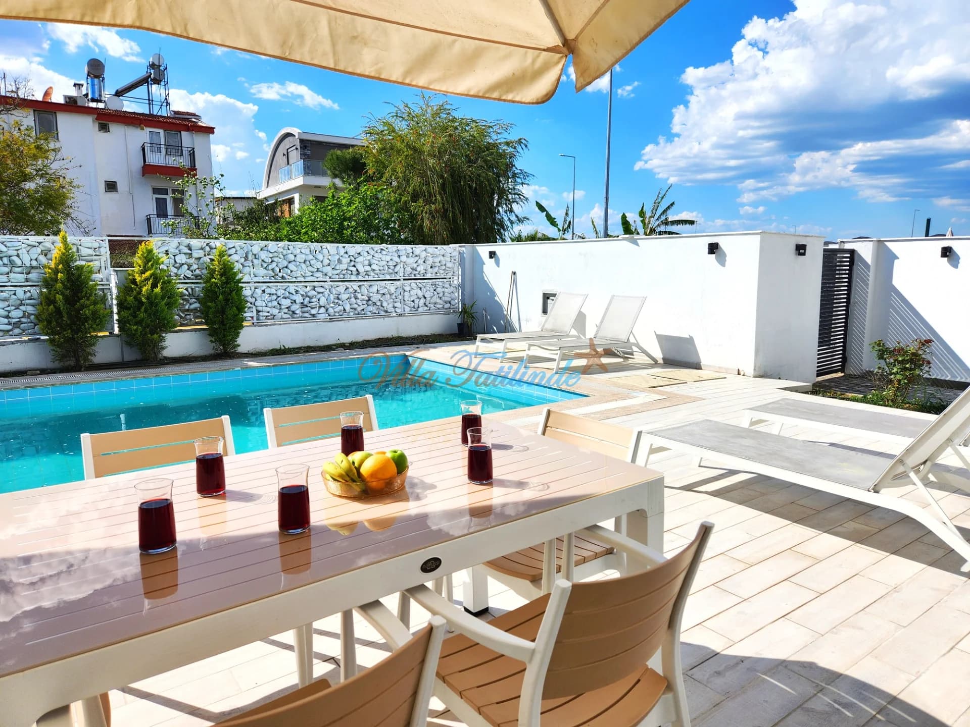 Villa Premium Neo