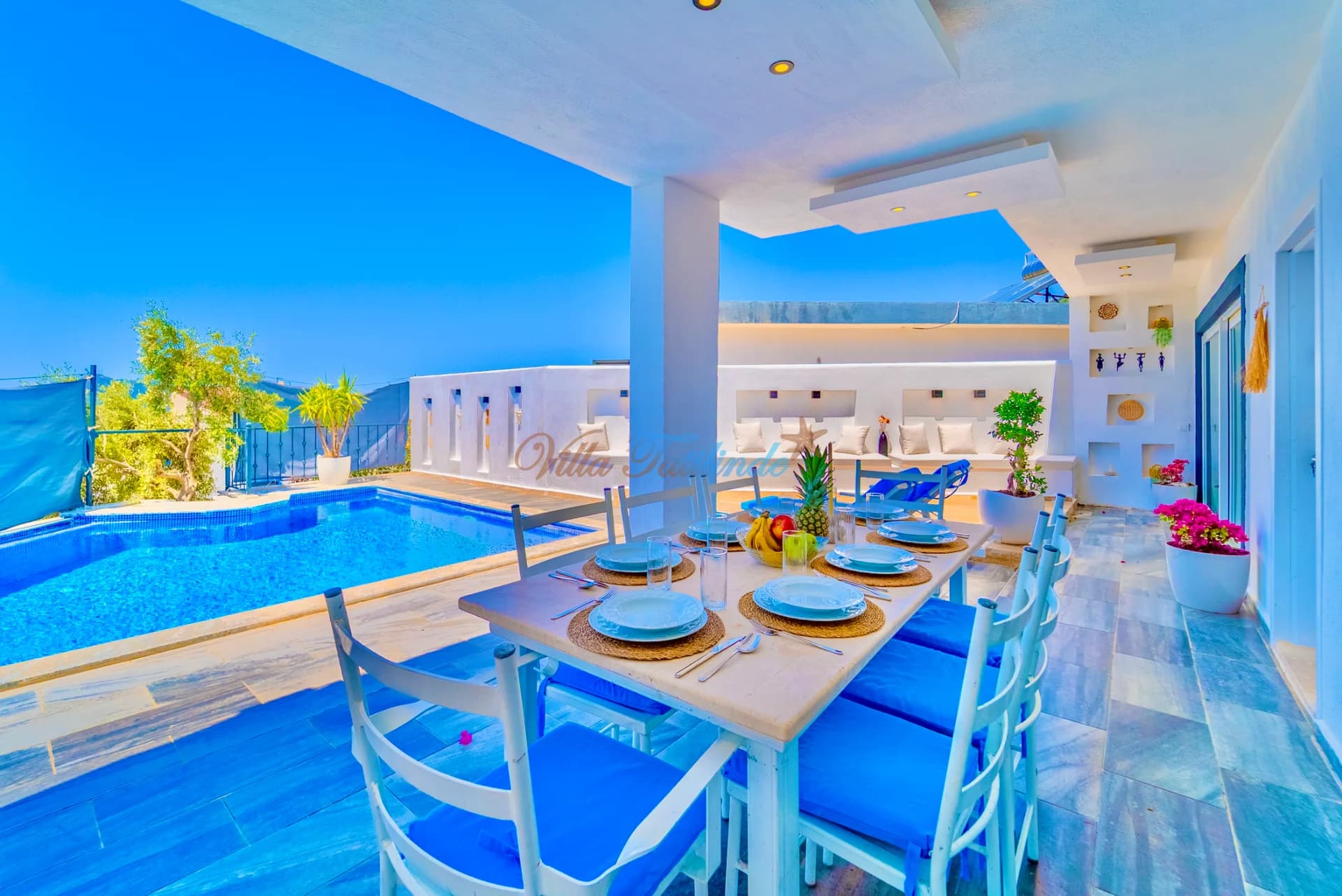 Villa Charm
