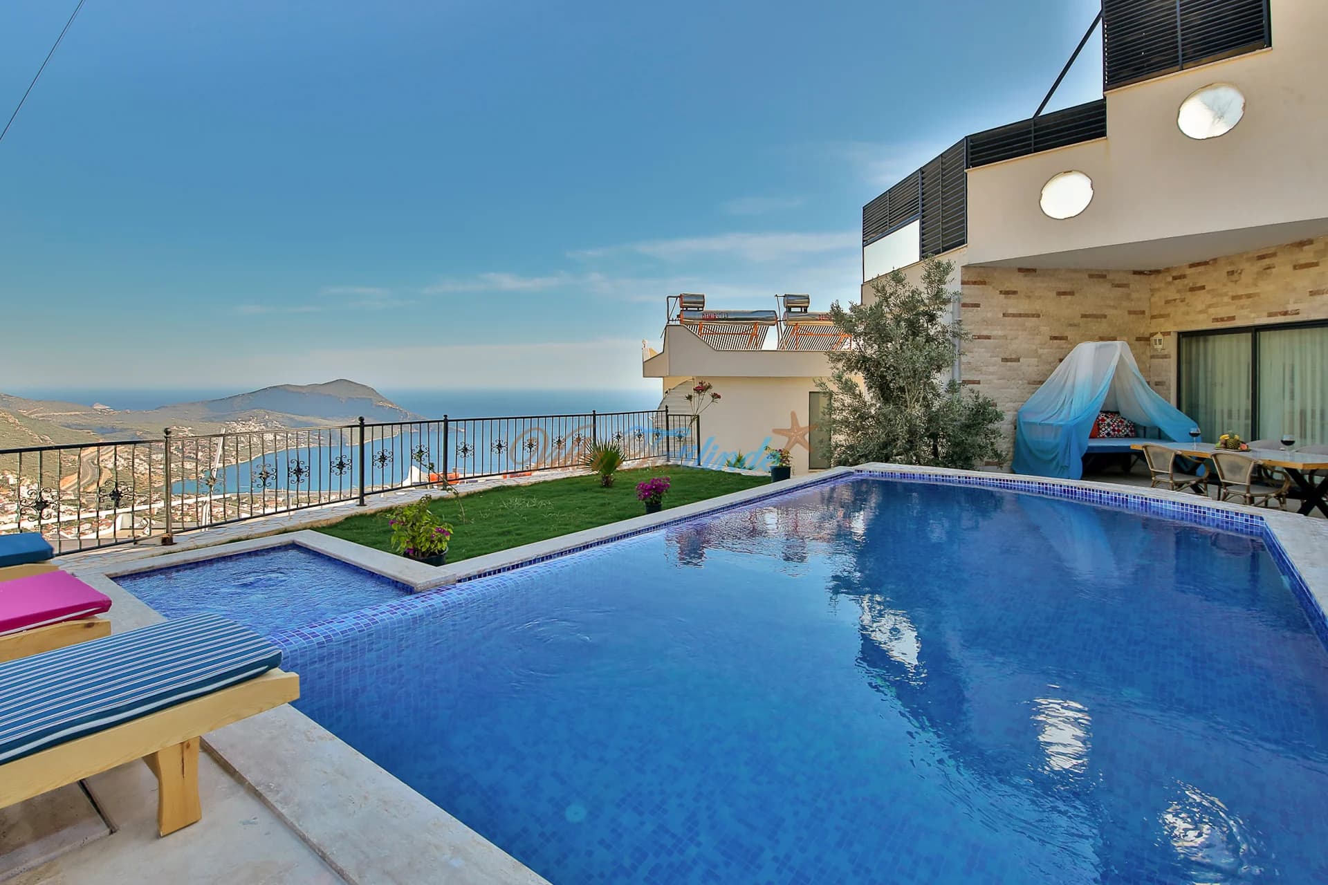 Villa Antik Hill