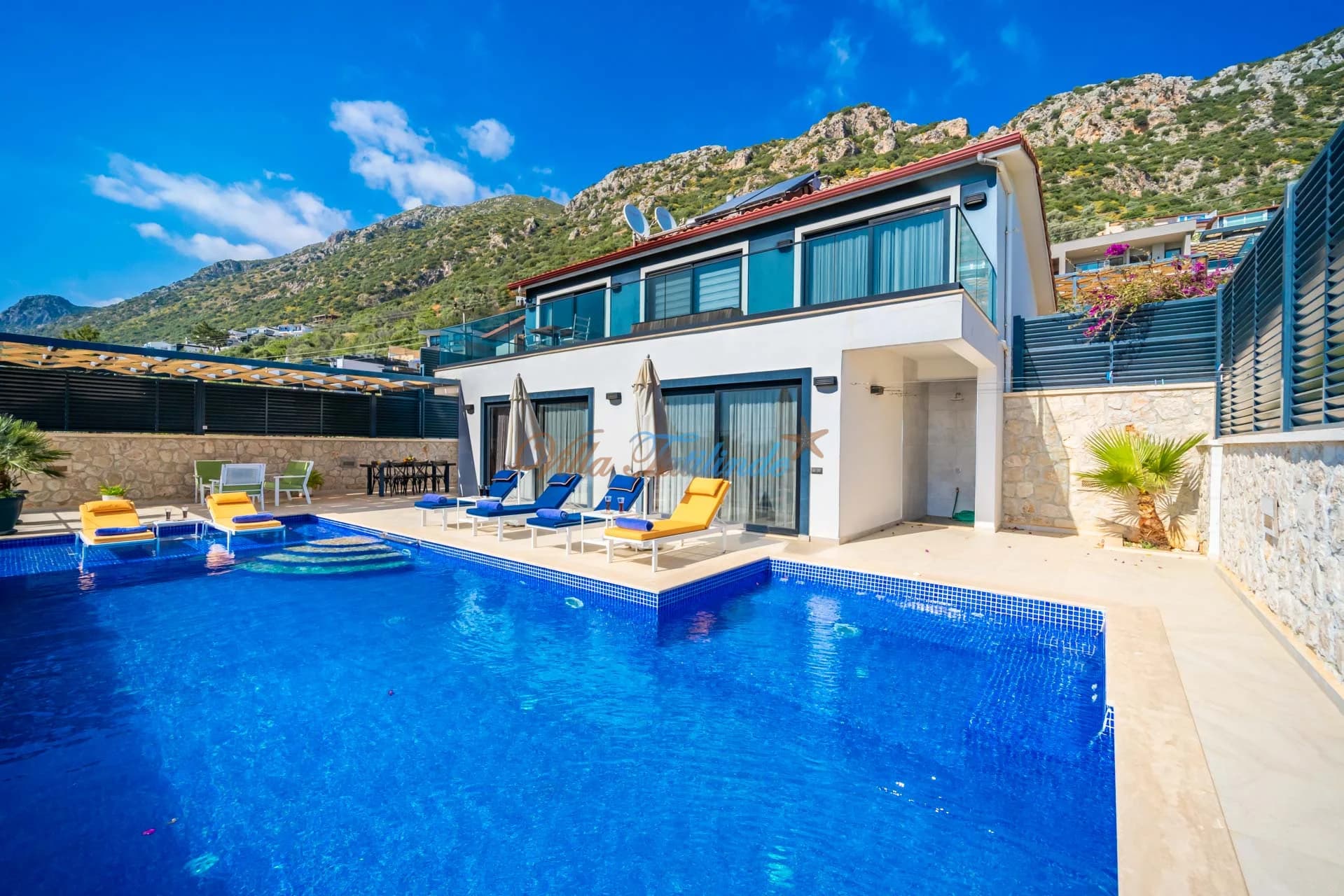 Villa Therapy