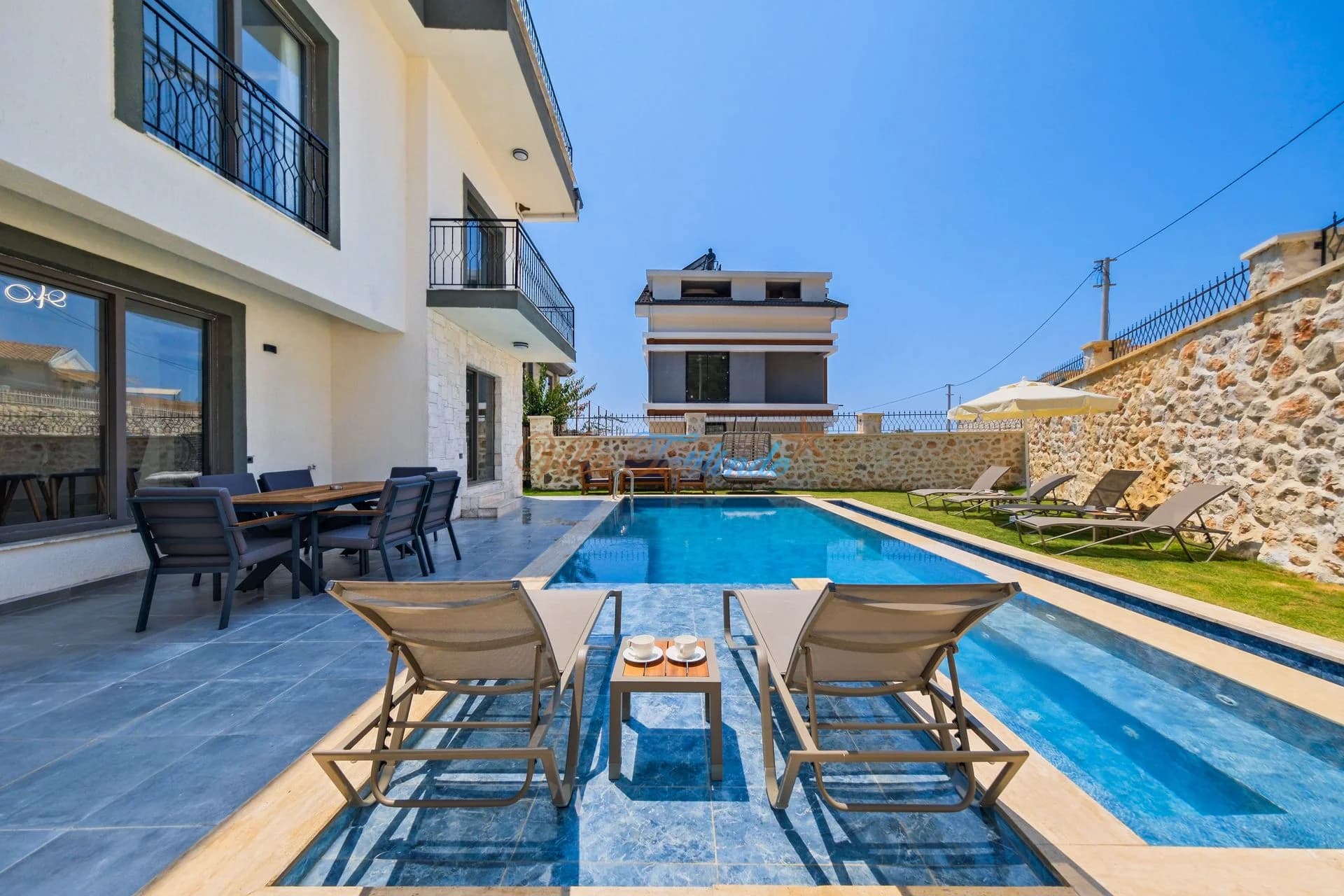 Villa Famose-2
