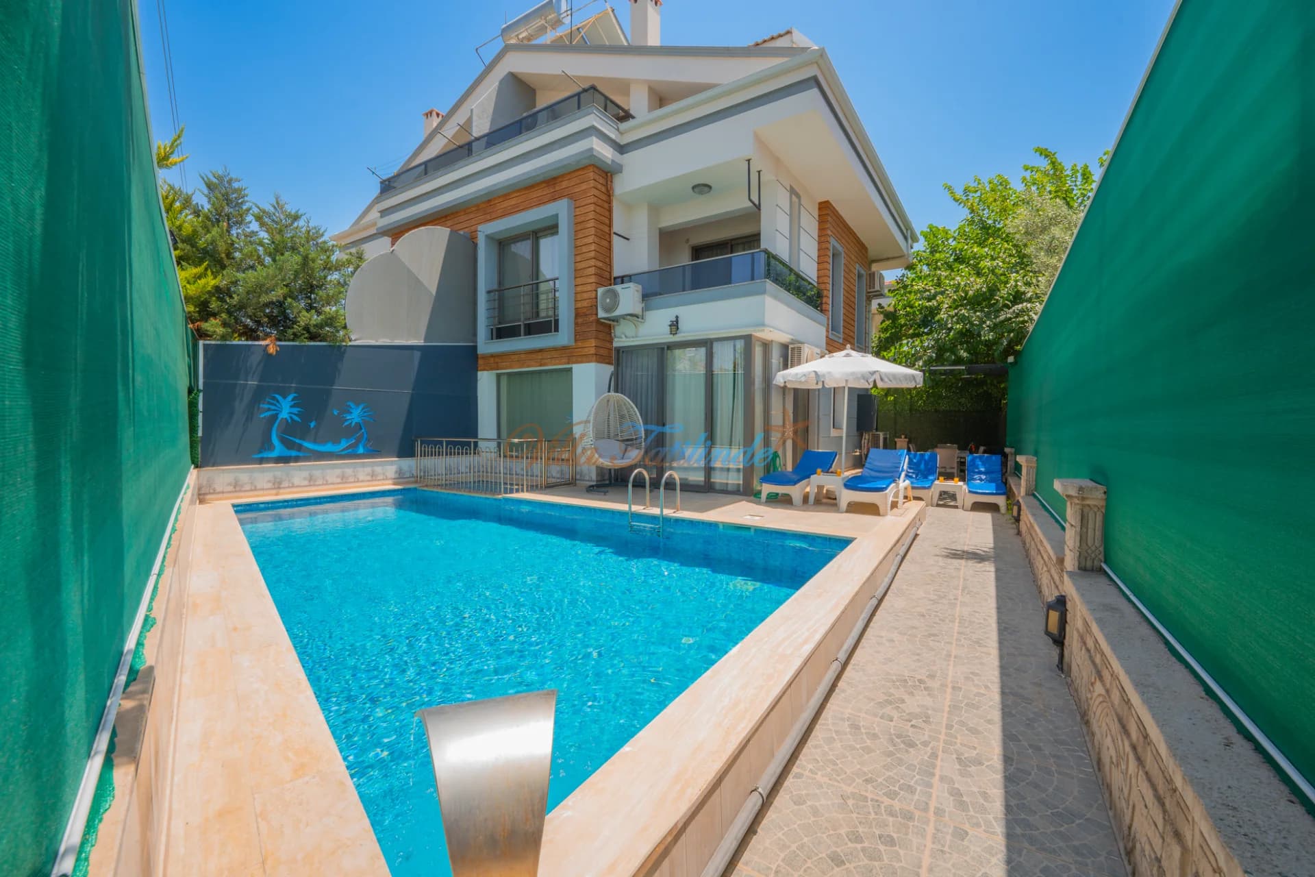 Villa Konfor Batı